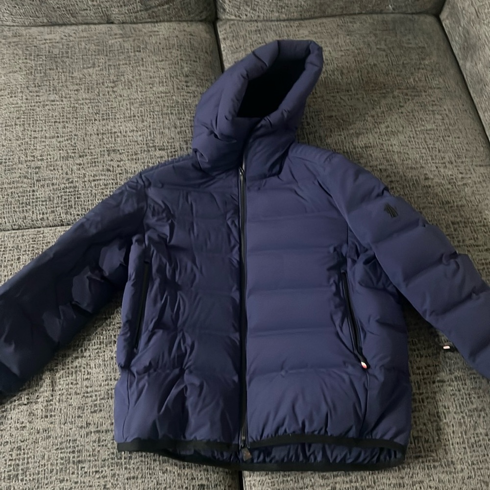 Moncler Grenoble, never been worn, perfect condition.
